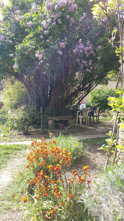 Bed and Breakfast Oniros Neuffontaines Exterior foto
